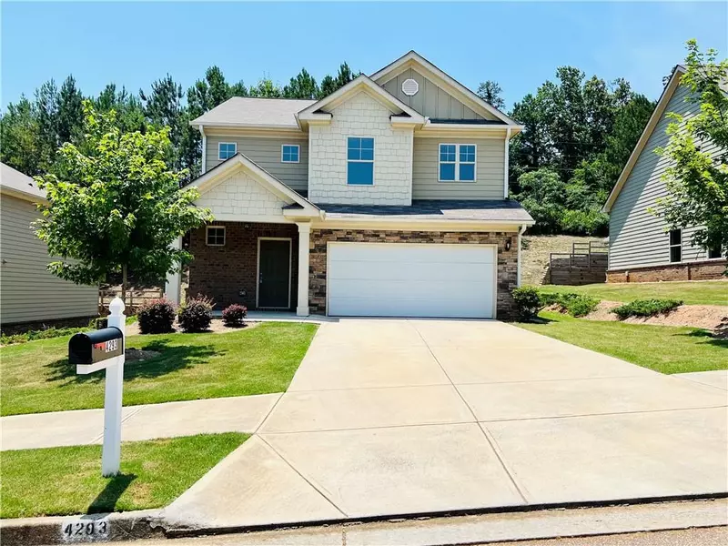 4293 Traipse PATH, Ellenwood, GA 30294