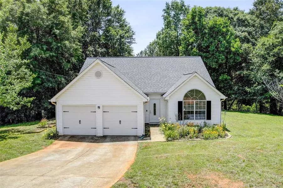 370 Hidden Meadows DR, Maysville, GA 30558