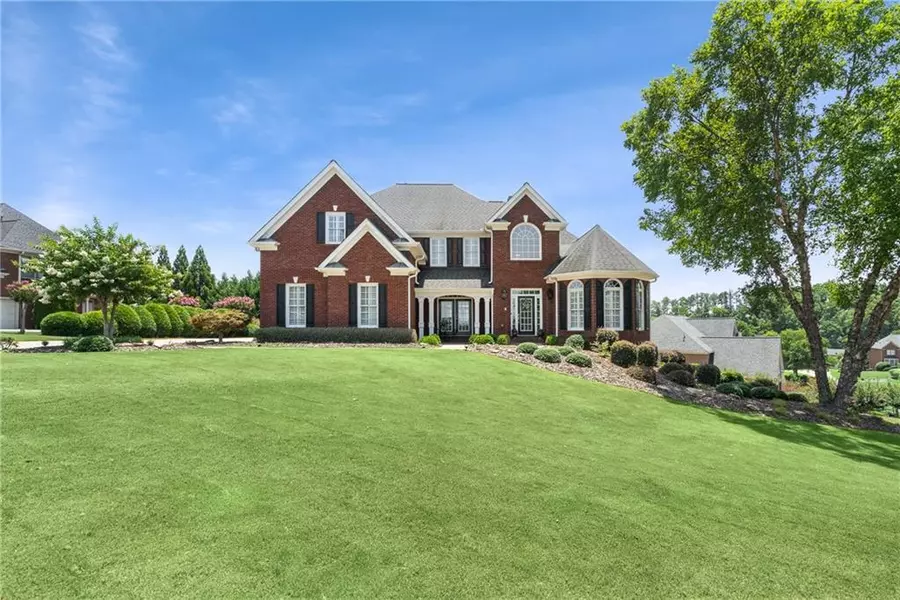 1040 Saint Marks WALK, Suwanee, GA 30024