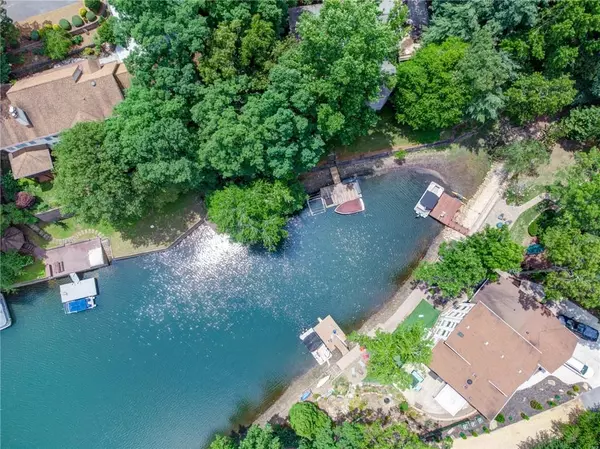 Waleska, GA 30183,165 Lakeview CIR