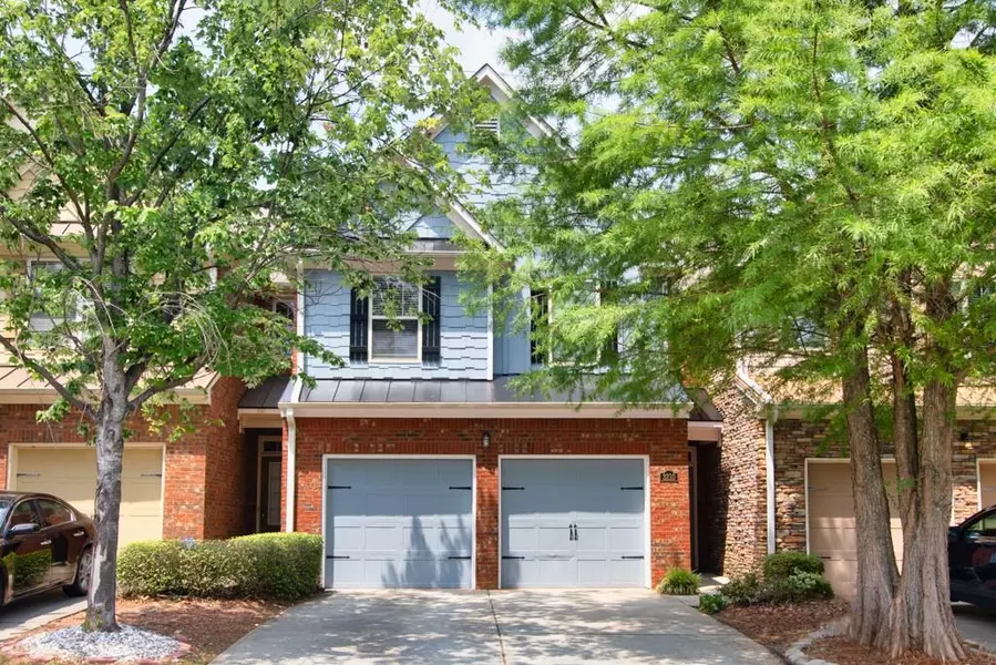 3210 Smith Ridge TRCE, Peachtree Corners, GA 30071