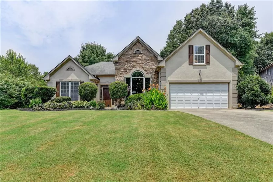 2815 Highland PASS, Alpharetta, GA 30004