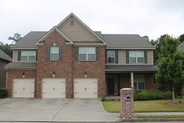 576 Georgia CIR, Loganville, GA 30052