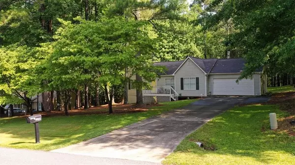 1154 Pinebrook RD,  Auburn,  GA 30011