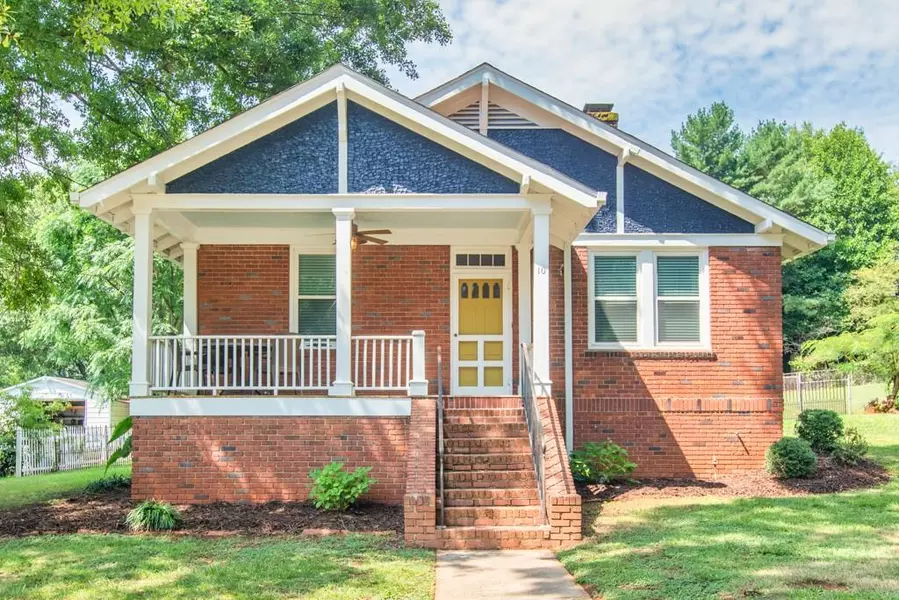 10 Third ST, Gainesville, GA 30504