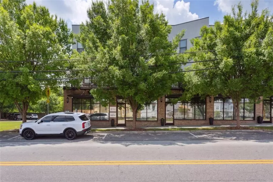 2030 Main ST NW #202, Atlanta, GA 30318