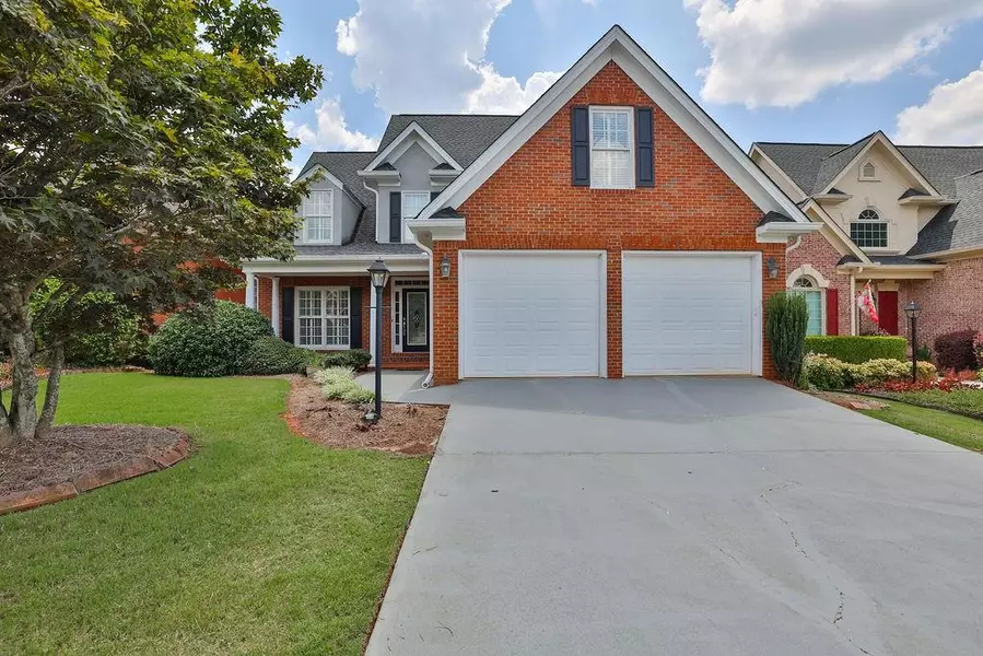 2070 GLENHURST DR, Snellville, GA 30078