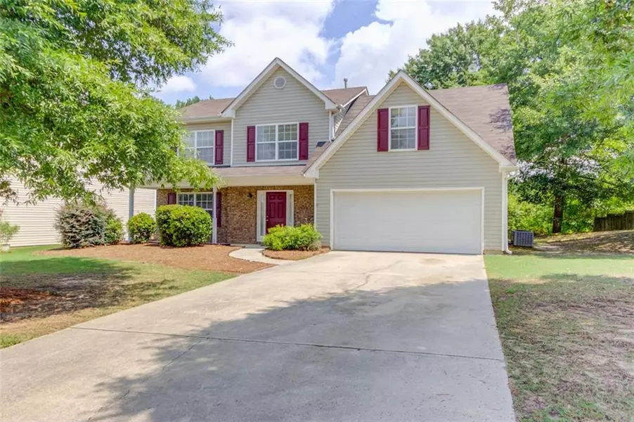 485 Aristocrat DR, Loganville, GA 30052