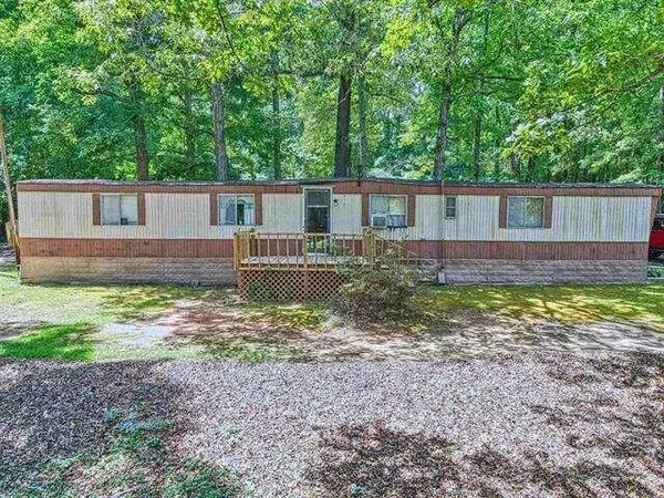 245 W Teamon CIR W, Griffin, GA 30223