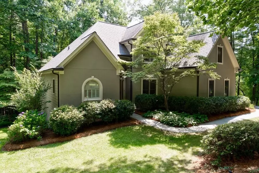 4590 Oakhurst LN, Alpharetta, GA 30004