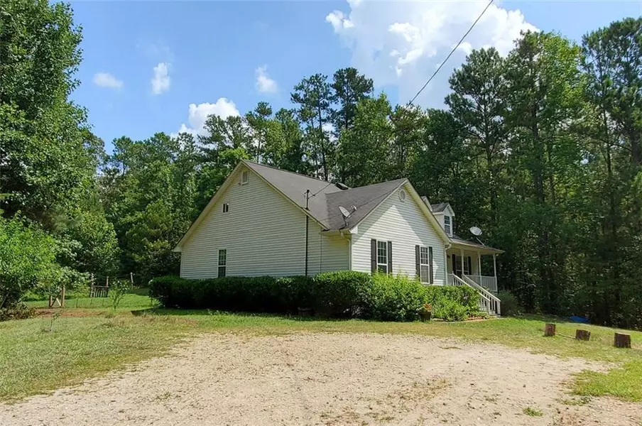 10105 HENRY MILL RD, Fairburn, GA 30213