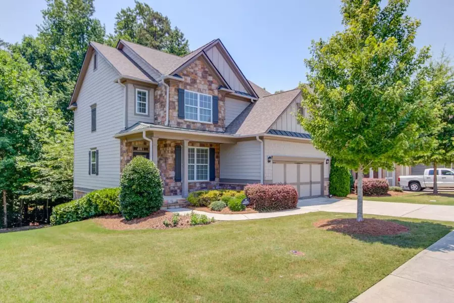 6904 Big Sky DR, Flowery Branch, GA 30542