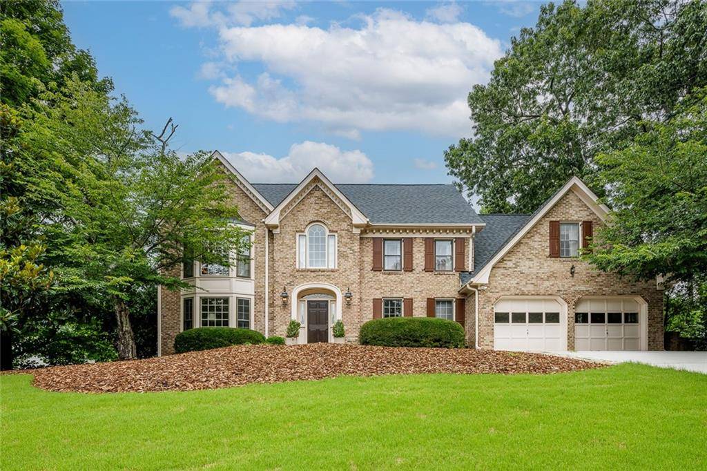 600 Hunters Branch Close, Sandy Springs, GA 30328