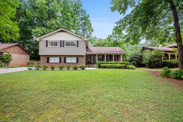 3880 Donaldson DR, Chamblee, GA 30341