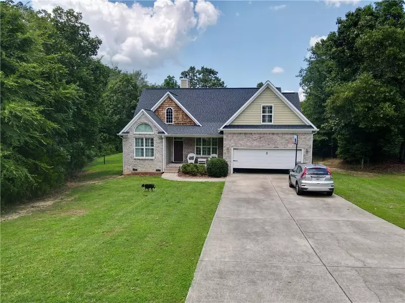 347 Oakland DR SE, Calhoun, GA 30701