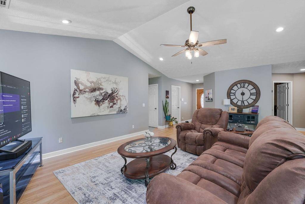 Woodstock, GA 30189,223 BROLLEY WOODS DR