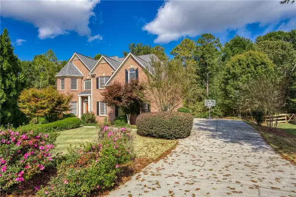 1220 Longpointe PASS, Alpharetta, GA 30005