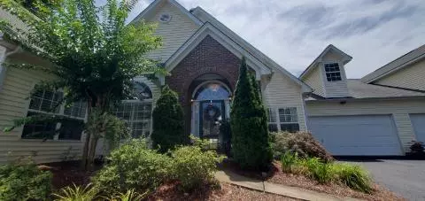 1517 Settlers Walk LN SW, Marietta, GA 30060