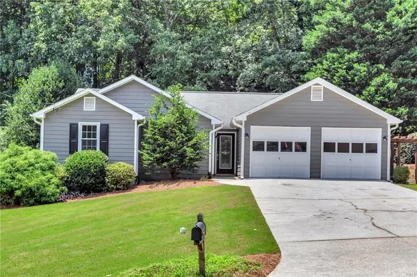 5670 Princeton Oaks DR, Sugar Hill, GA 30518