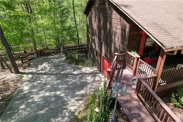 Ellijay, GA 30540,80 Adina DR