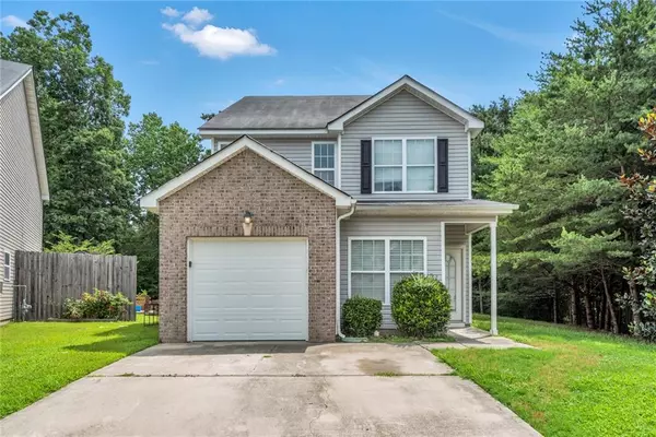 2305 Hackamore DR, South Fulton, GA 30349