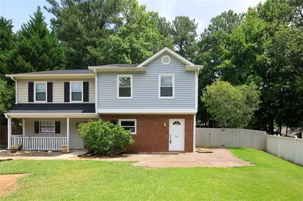 5061 Village Green WAY, Alpharetta, GA 30009