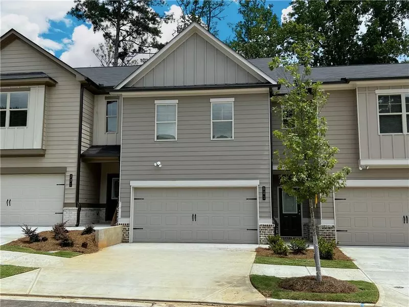 321 Rockfern CT #30, Lilburn, GA 30047