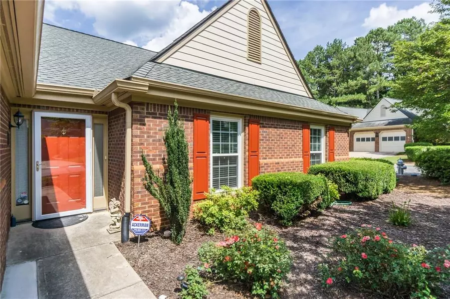 6231 Meadow Run CT, Peachtree Corners, GA 30092