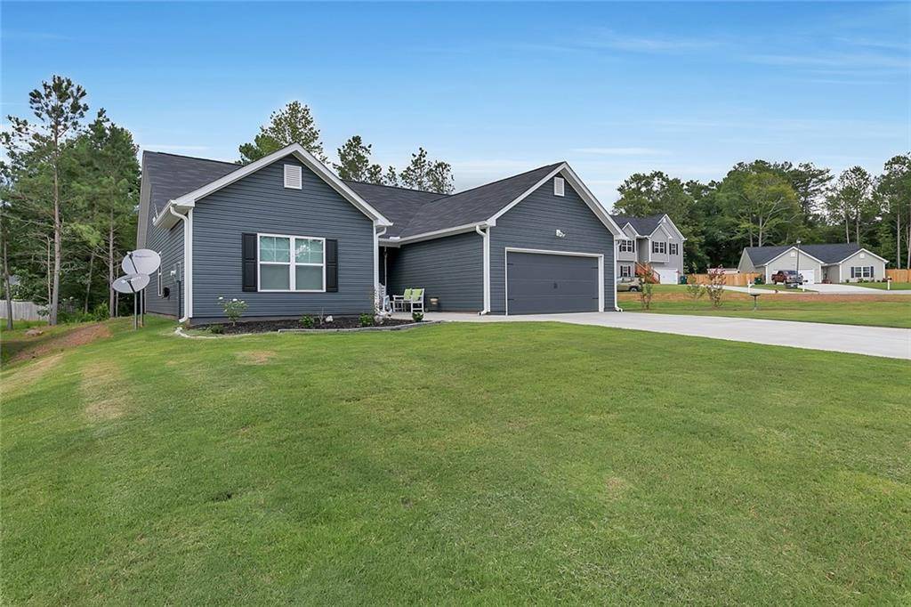 202 Glacier CT, Carrollton, GA 30117