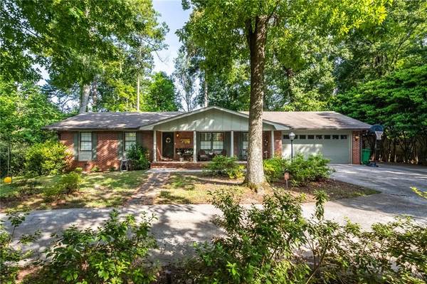 2732 Peeler RD, Dunwoody, GA 30360