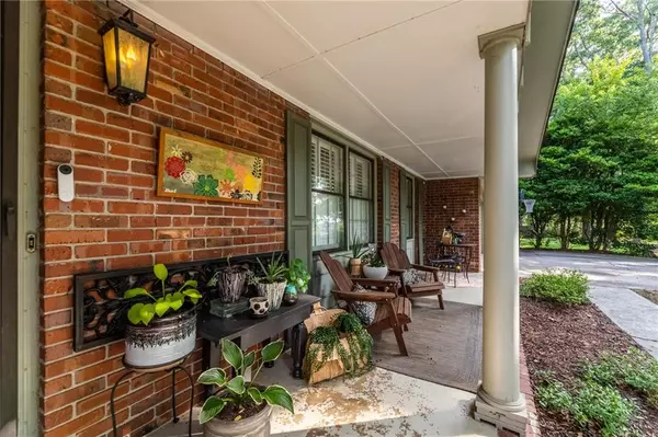 Dunwoody, GA 30360,2732 Peeler RD