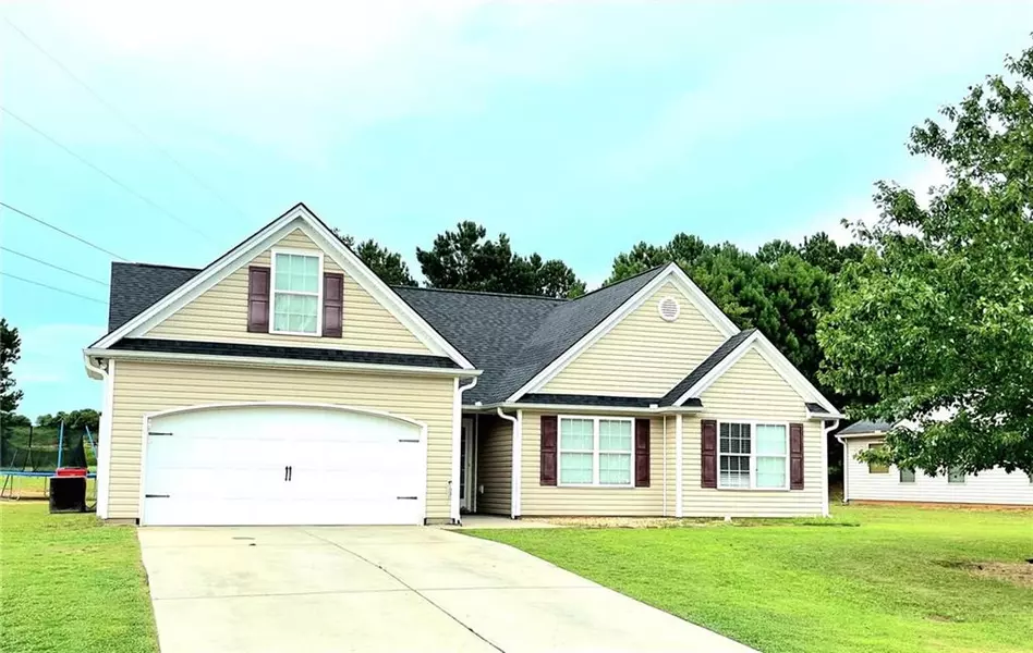 782 Morris LN, Winder, GA 30680