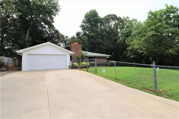 Gainesville, GA 30506,3688 Rosedale CIR