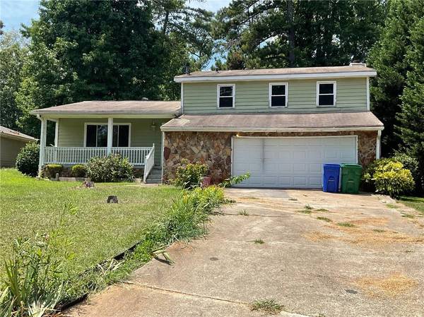 4235 Ridgetop DR, Ellenwood, GA 30294