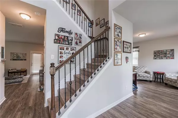 Canton, GA 30114,229 Creek View PL