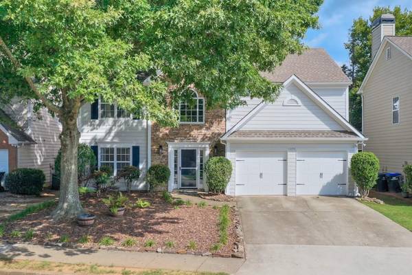 1090 Crabapple Lake CIR, Roswell, GA 30076