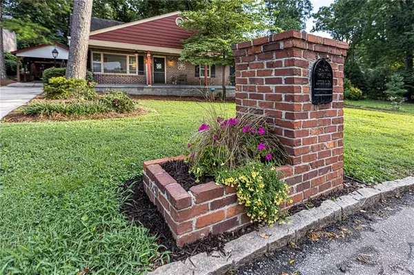 Decatur, GA 30030,2397 Greylock PL
