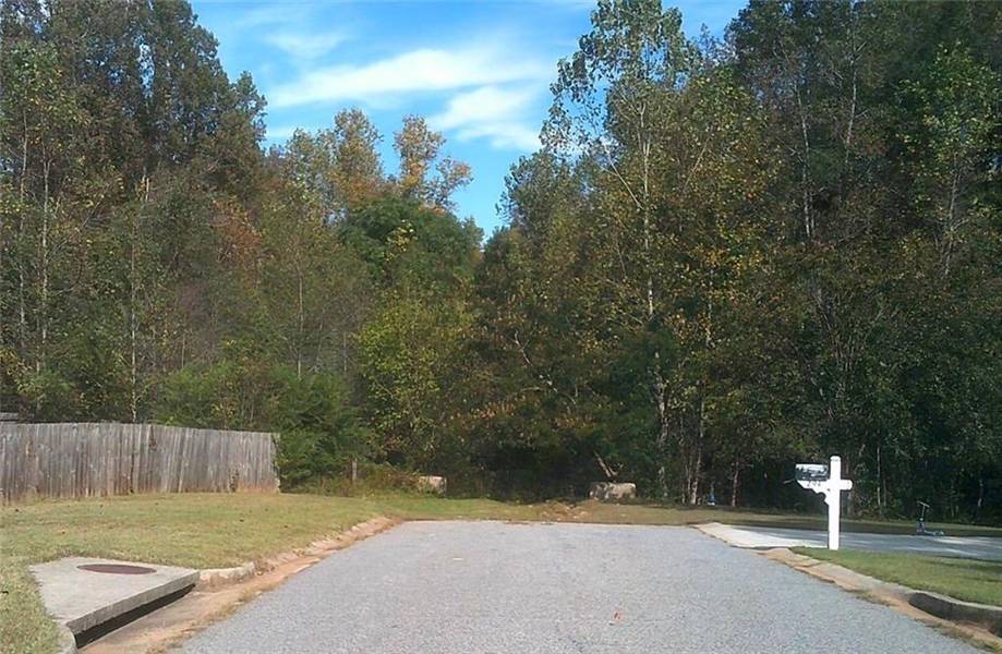 000 Jackson Trail Road, Hoschton, GA 30549