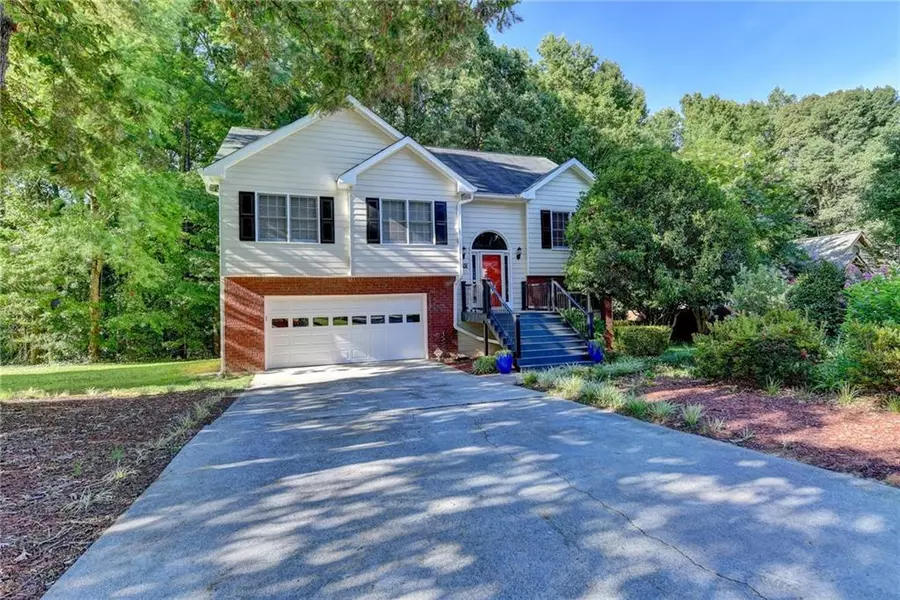 3110 Deer Chase CT, Snellville, GA 30039