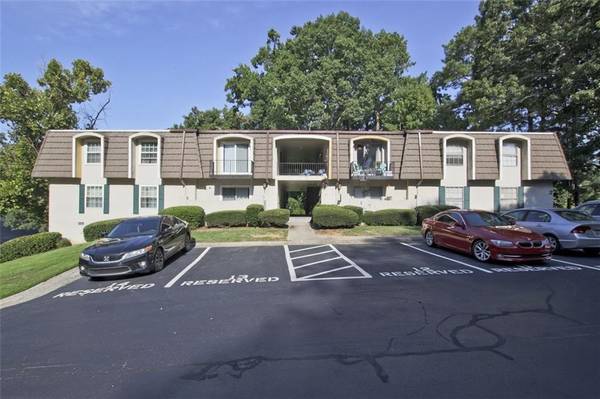 725 DALRYMPLE RD #2D, Atlanta, GA 30328