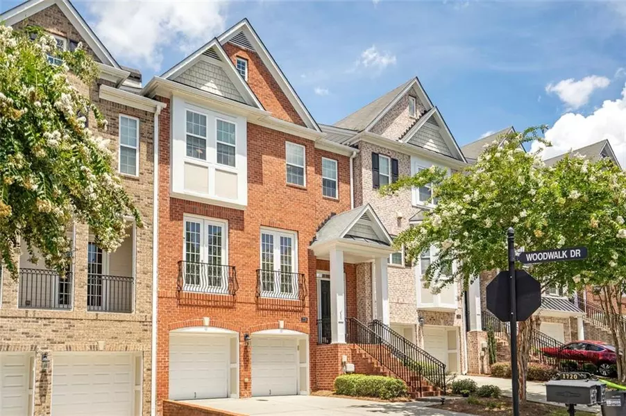 1718 WOODWALK CRK SE #2, Atlanta, GA 30339