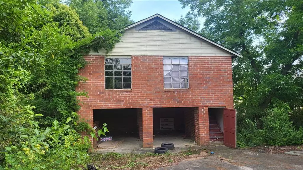 2560 Date AVE, Macon, GA 31204