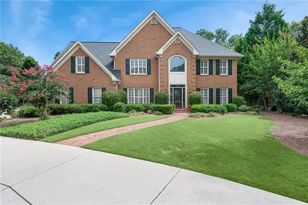 2800 Harwick DR, Sandy Springs, GA 30350