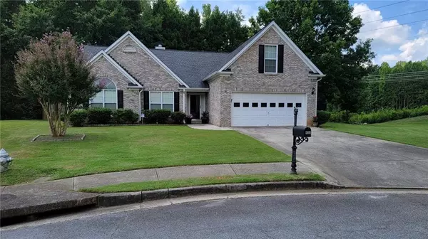 400 Haverford Run CT, Lilburn, GA 30047