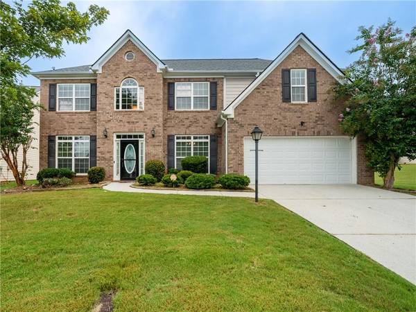 3948 Elm Trace DR, Loganville, GA 30052