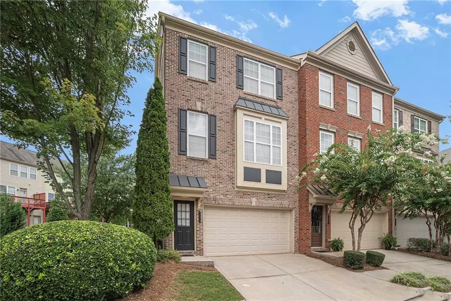 3218 Greenwood Oak DR, Peachtree Corners, GA 30092