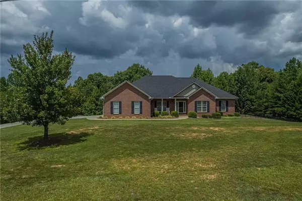 Toccoa, GA 30577,415 New Hope RD