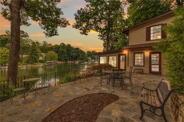 Berkeley Lake, GA 30096,138 Lakeshore DR