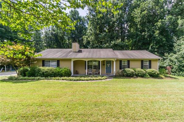 4418 Oak Creek DR, Gainesville, GA 30506