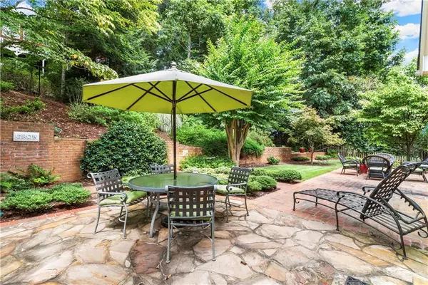 Roswell, GA 30076,2350 Steeplechase LN